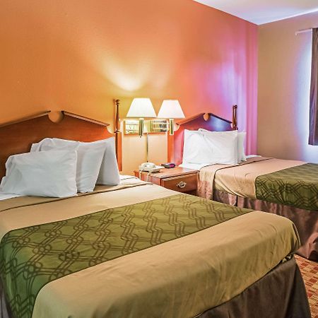 Econo Lodge Inn & Suites Ripley Dış mekan fotoğraf