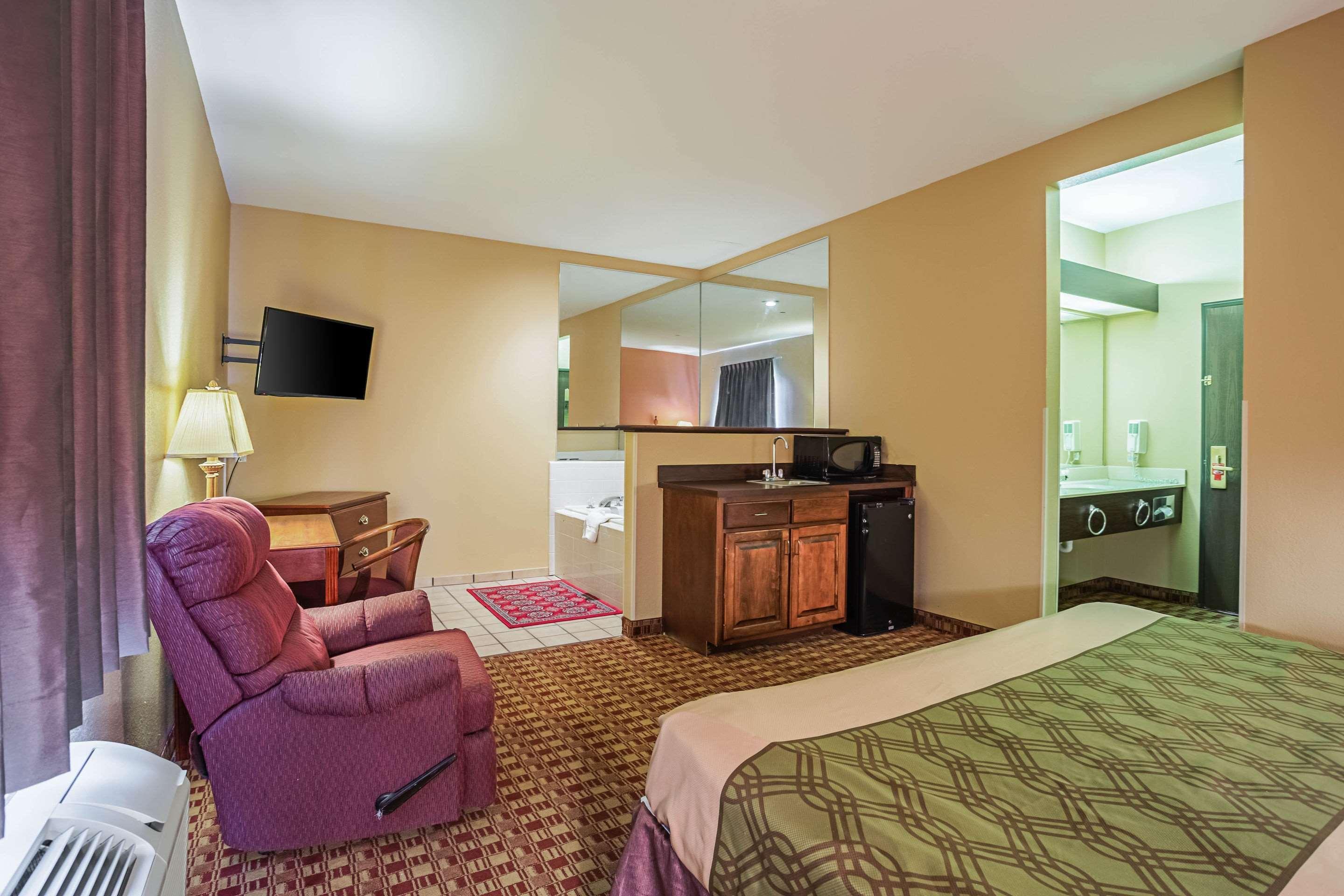 Econo Lodge Inn & Suites Ripley Dış mekan fotoğraf