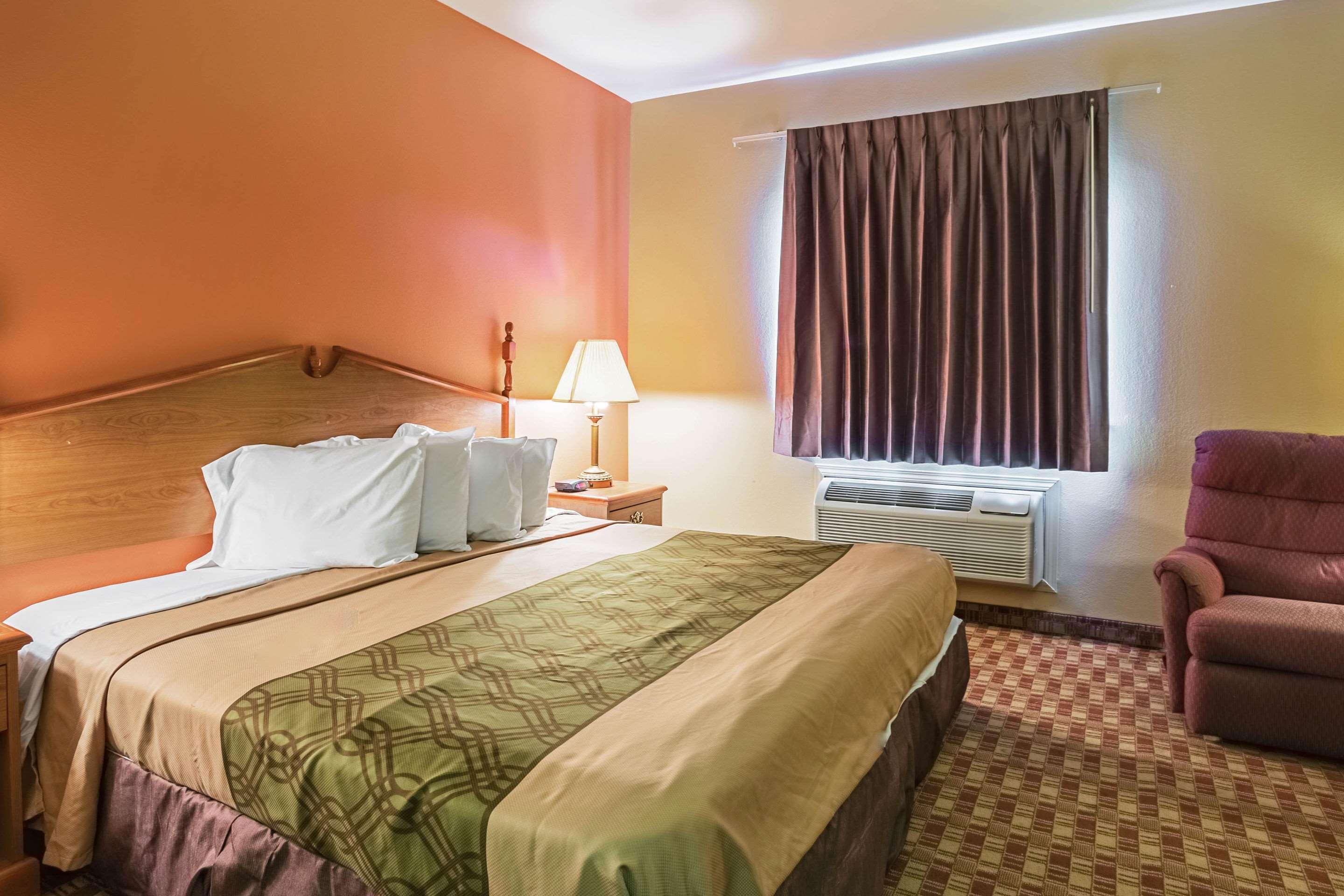 Econo Lodge Inn & Suites Ripley Dış mekan fotoğraf
