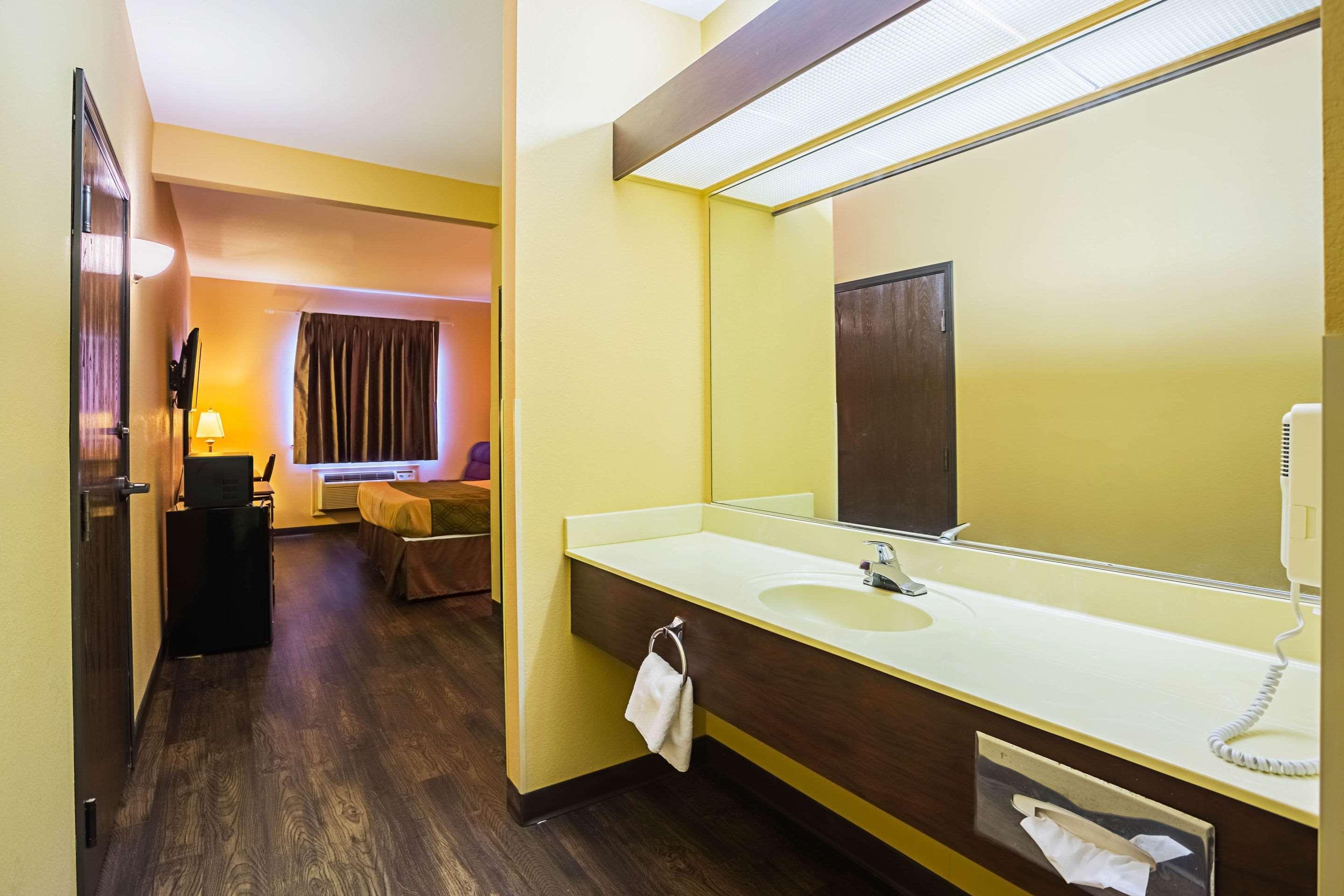 Econo Lodge Inn & Suites Ripley Dış mekan fotoğraf