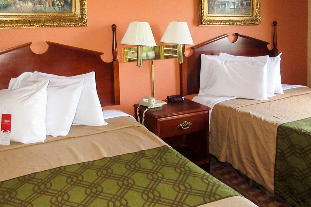 Econo Lodge Inn & Suites Ripley Oda fotoğraf