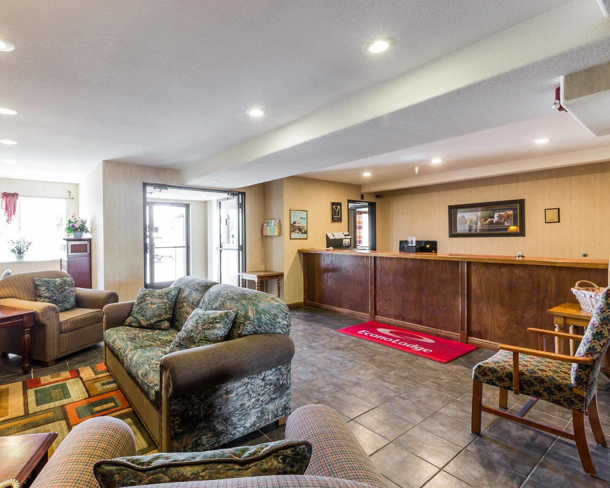 Econo Lodge Inn & Suites Ripley Dış mekan fotoğraf
