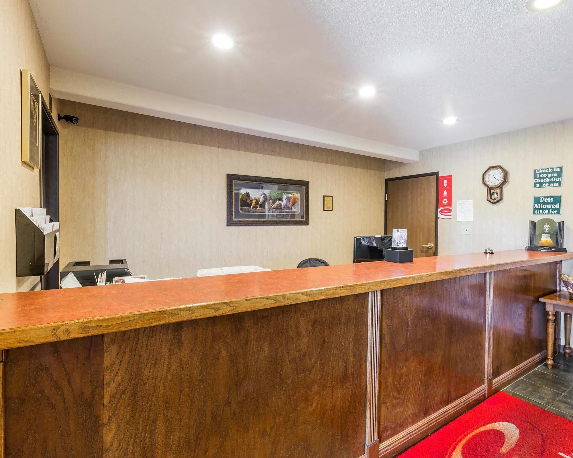 Econo Lodge Inn & Suites Ripley Dış mekan fotoğraf