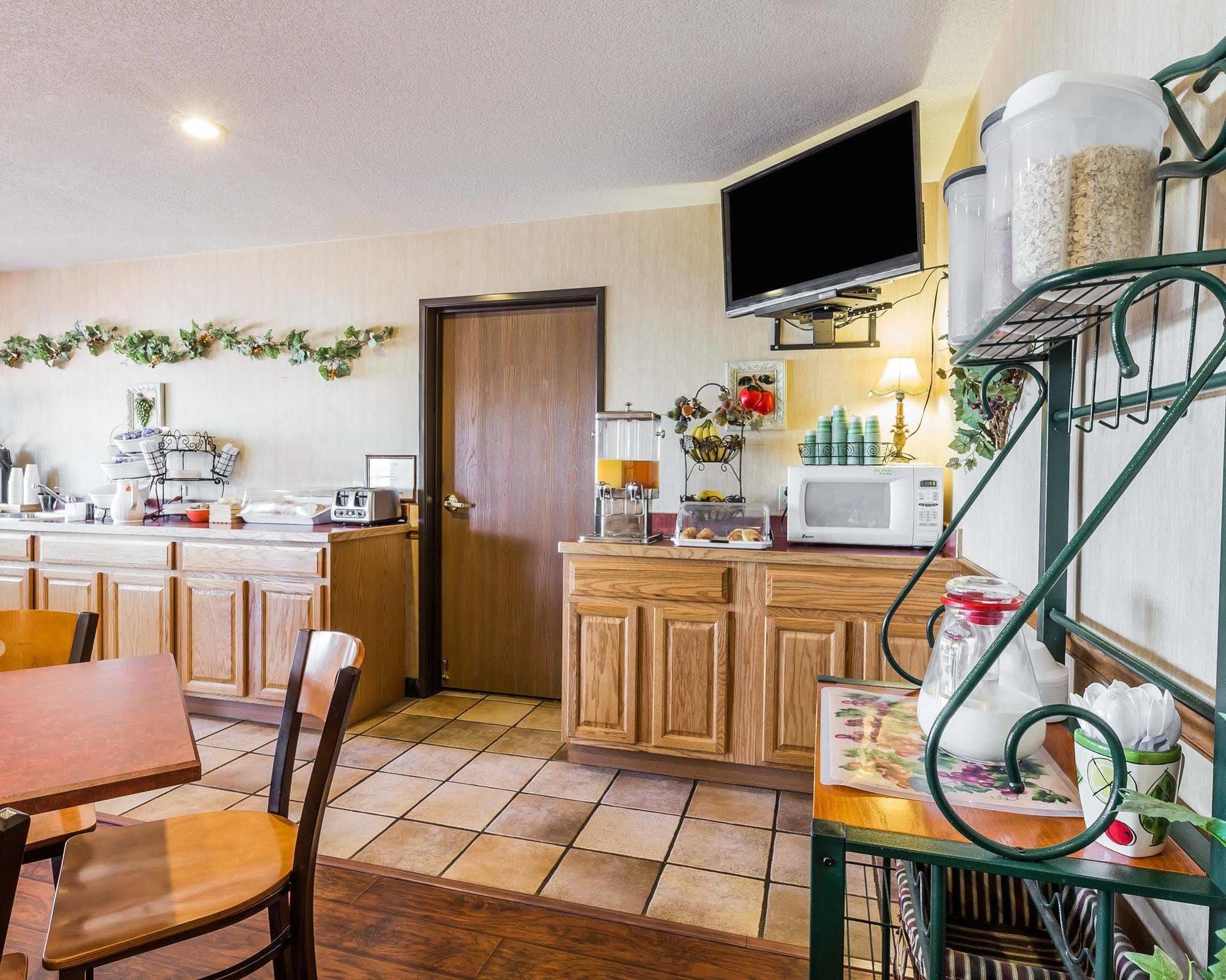 Econo Lodge Inn & Suites Ripley Dış mekan fotoğraf