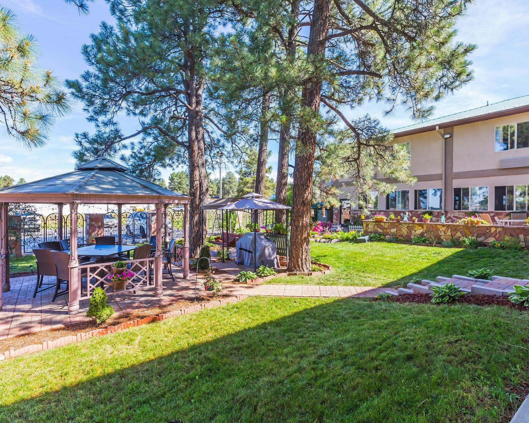 Econo Lodge Inn & Suites Ripley Dış mekan fotoğraf