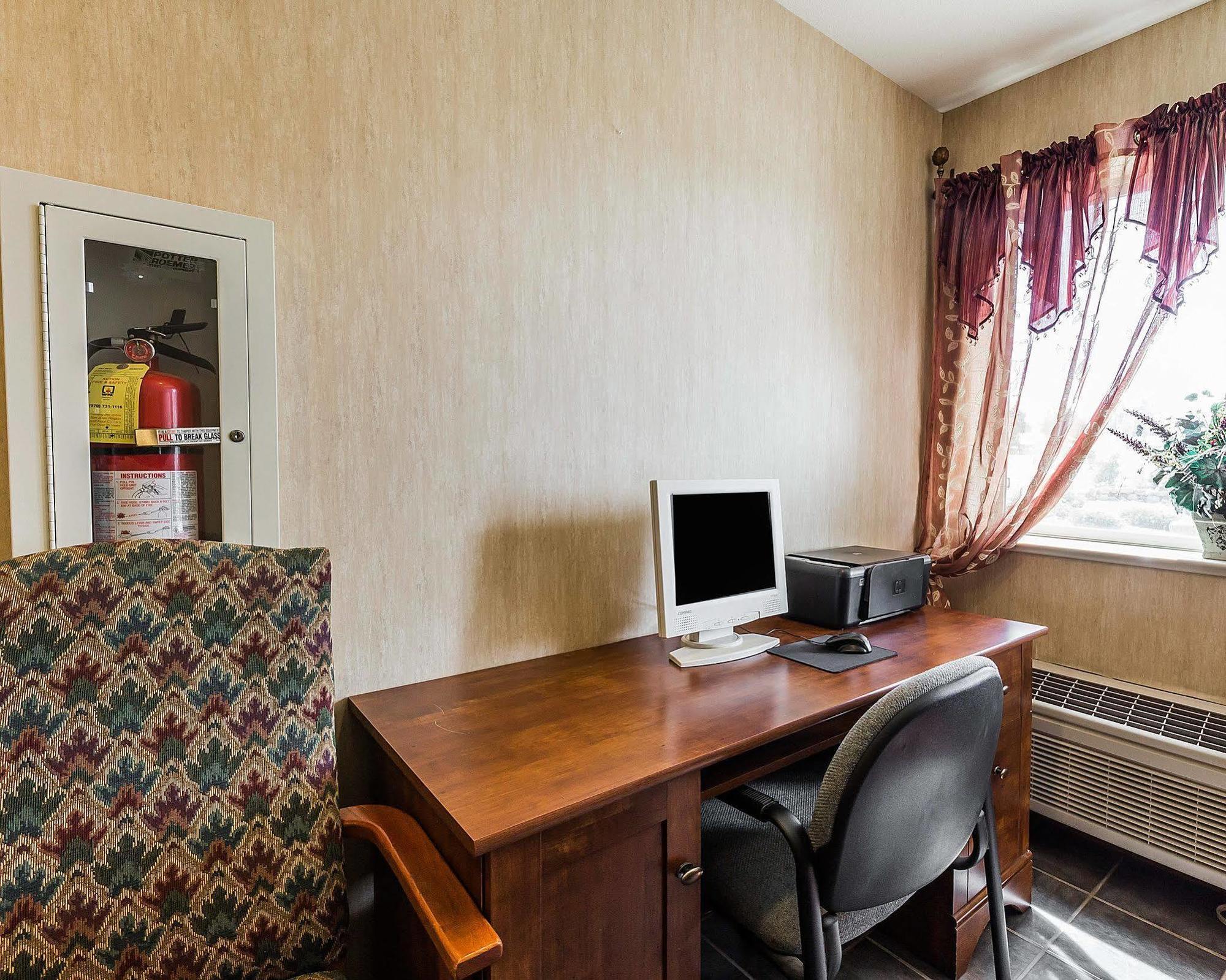 Econo Lodge Inn & Suites Ripley Dış mekan fotoğraf