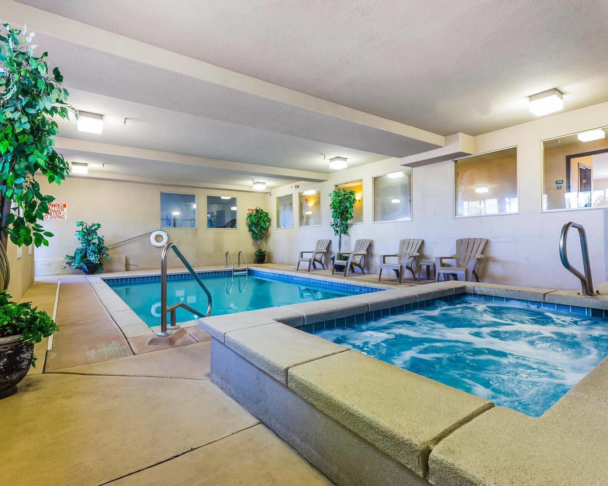 Econo Lodge Inn & Suites Ripley Dış mekan fotoğraf